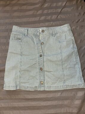 Thread & Supply Blue & White Pinstripe Button-Front Mini Skirt - Size Small